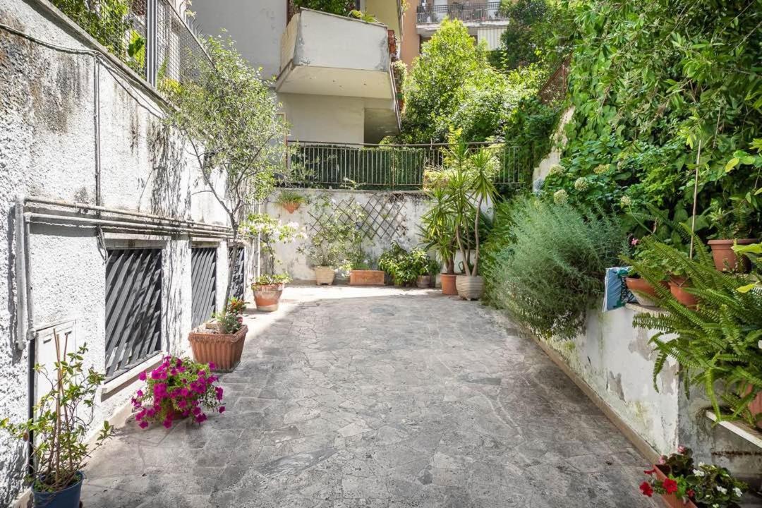 Etna Apartment Рим Экстерьер фото